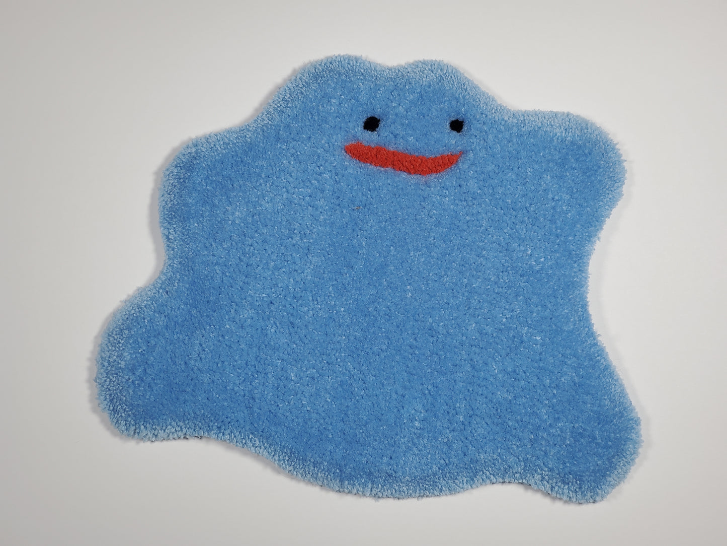 Shiny Ditto Smile Custom Rug
